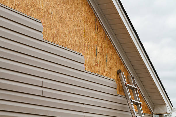 24/7 Emergency Vinyl Siding experts in Salem, IL